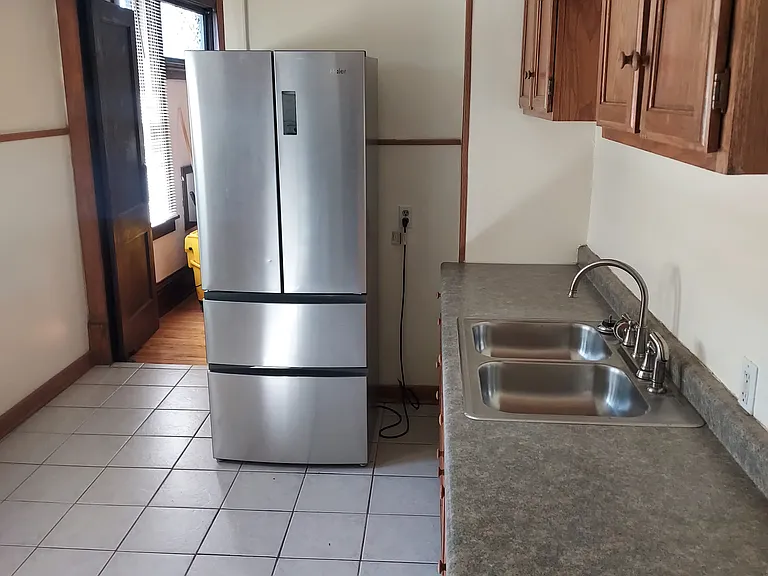 2741 Aldrich Ave S #A — Photo 14