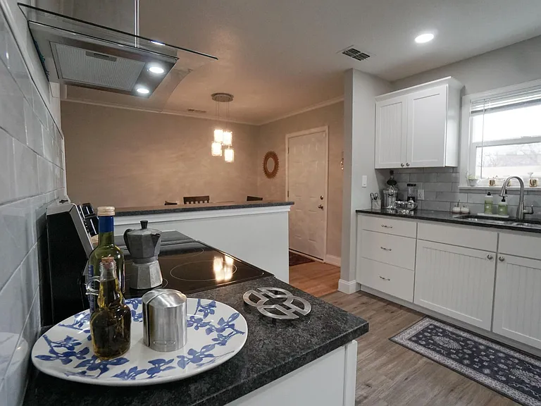 2507 Fain St — Photo 17