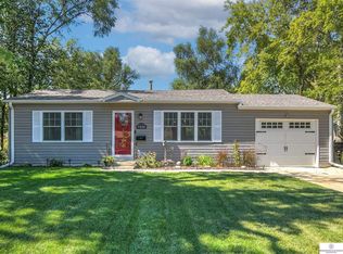 7306 S 71st St, La Vista, NE 68128