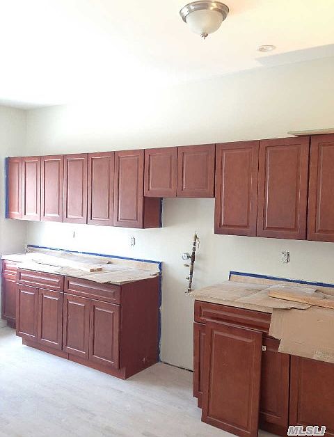 2nd image of 3038 90th St