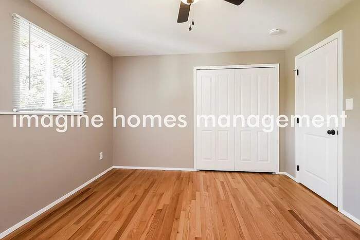 6602 Forest Glen Ave — Photo 8