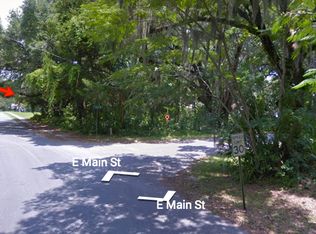 900 1/2 Main St E, Perry, FL 32348