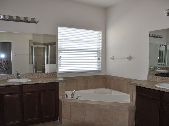 5th image of 2060 Sandy Garden Ln