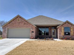 625 Arroyo St, Farmington, AR 72730