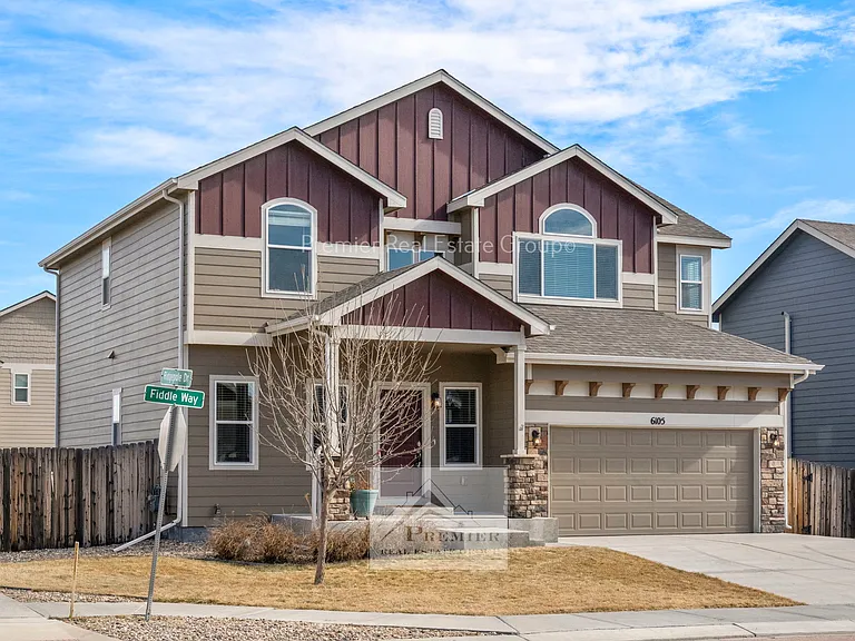 6105 Fiddle Way — Photo 2