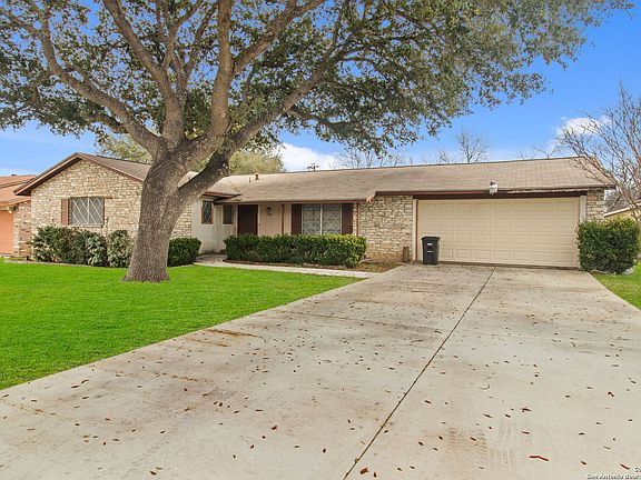 2nd image of 5006 FAIRFORD DR