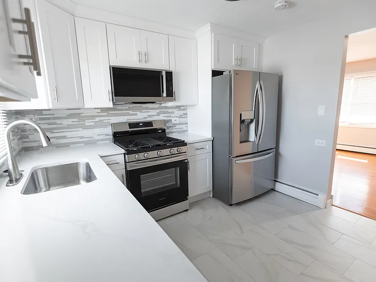 5121 W Diversey Ave #3S — Photo 2