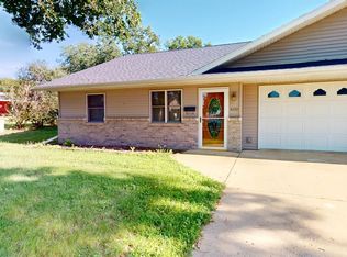 400 W 6th St, Aurelia, IA 51005