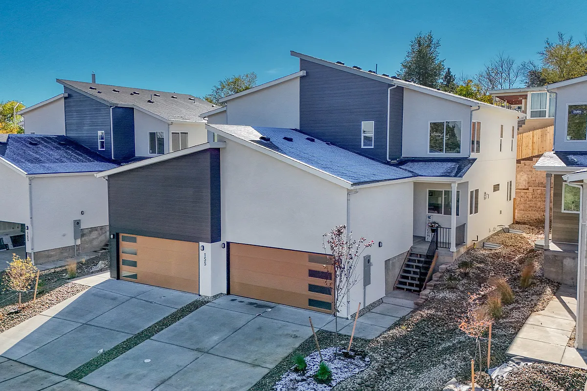 Building Photo - 125 Terrace Dr
