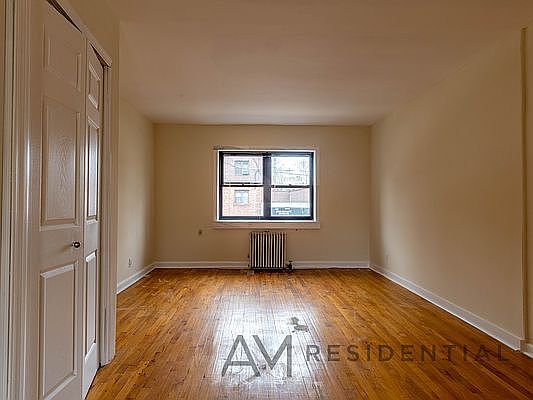 1st image of 247 Bay 17 St #11