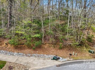 61 Deerlake Rd, Brevard, NC 28712