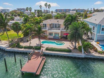 14071 N Bayshore Dr, Madeira Beach, FL, 33708