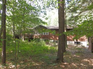 693 Milford Rd, Milford, PA 18337