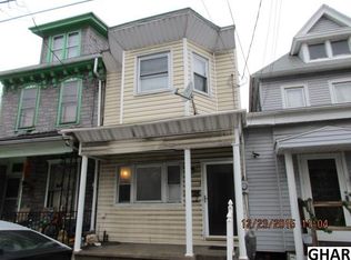 17 E Main St, Tremont, PA 17981