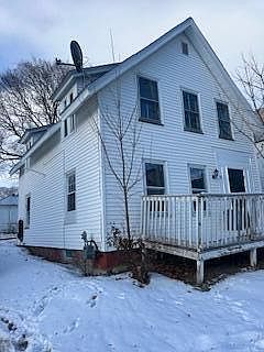 2nd image of 76 Pearl Street