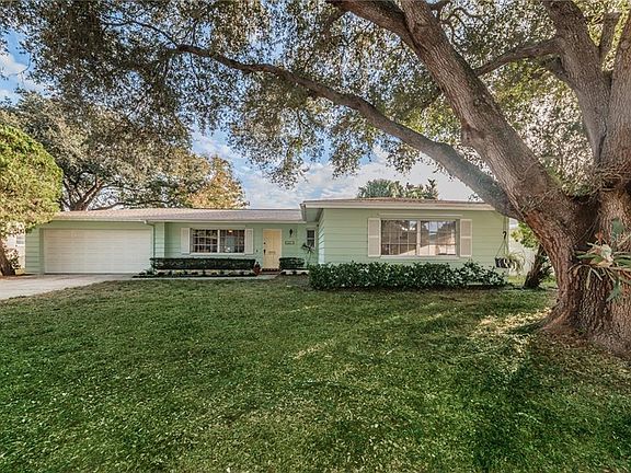 2nd image of 2231 Saint Charles Dr