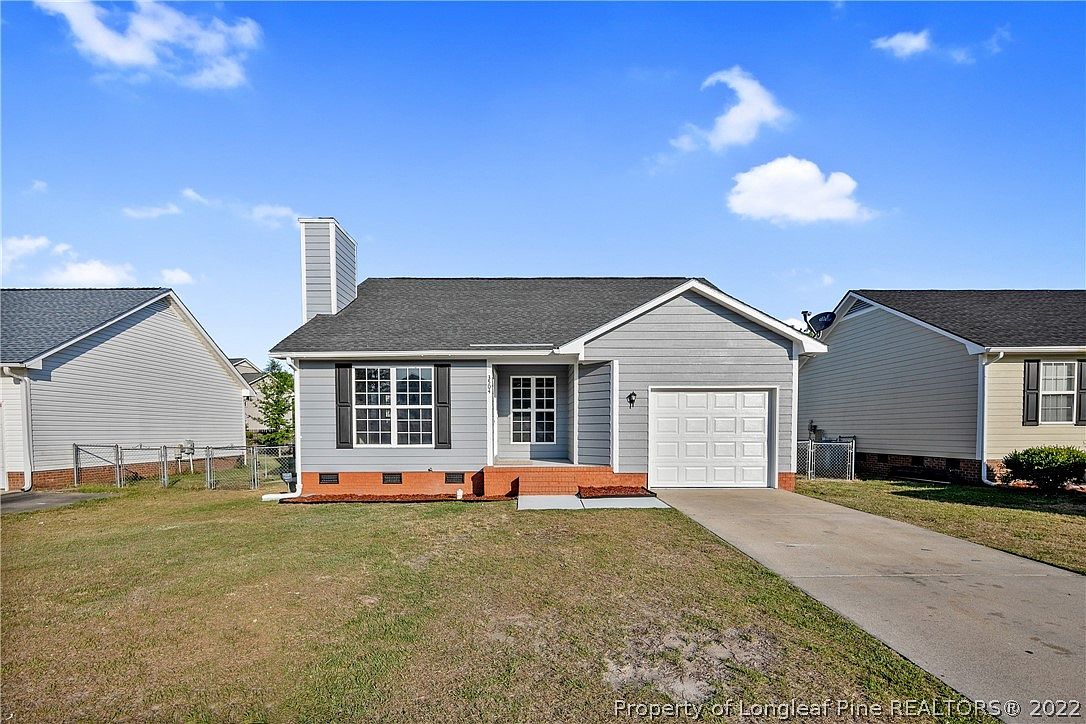 3504 Crosswinds Dr, Hope Mills, NC 28348 Zillow