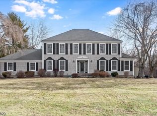 60 Zellers Rd, Long Valley, NJ 07853