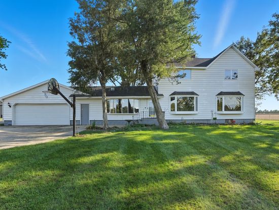 14251 E State Route 114, Momence, IL 60954