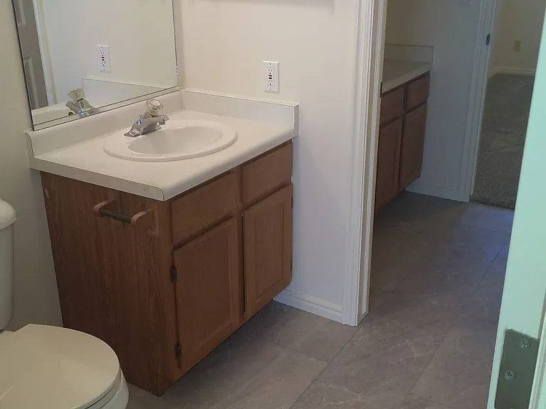 7 Fairway Ln #3 — Photo 9