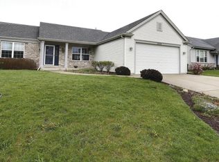 3819 Stillwater Cir, Waukesha, WI 53189