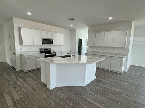 2nd image of 18911 E MALENA Drive