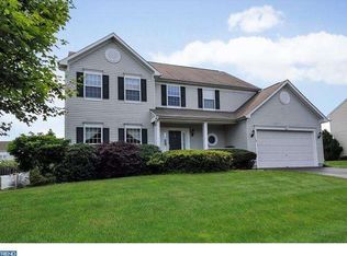 18 Donovan Rd, Pennington, NJ 08534