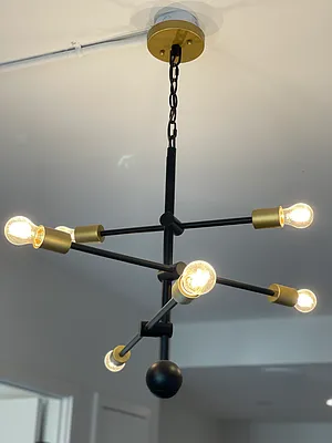 Rented by City Vista Inc | media 10