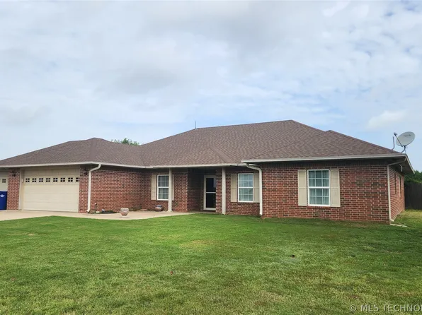 110 Mayberry Dr, Mead, OK 73449