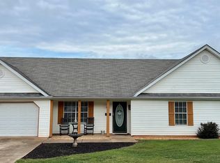 742 Dixie Rd, Covington, GA 30014