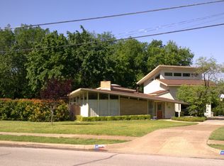 925 NW 7th St, Grand Prairie, TX 75050