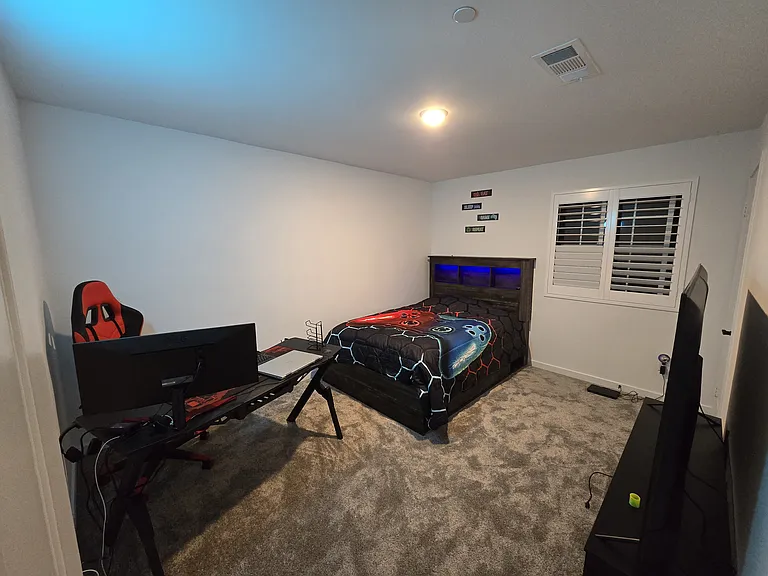 23804 Phoebe Dr — Photo 15