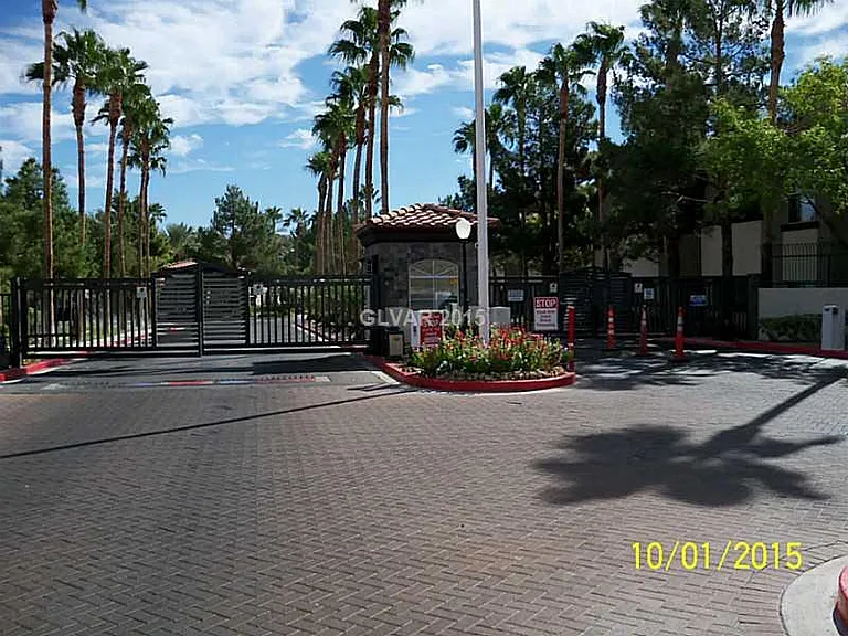 9000 Las Vegas Blvd S #GROUND — Photo 20