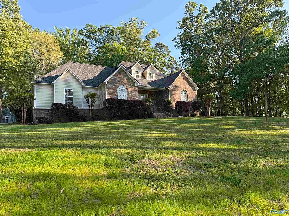 1st image of 3553 Creek Path Rd