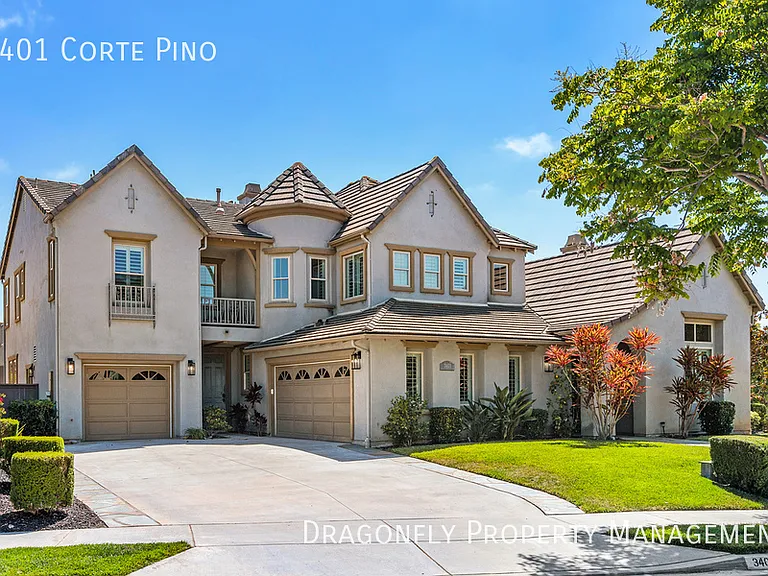 3401 Corte Pino — Photo 1