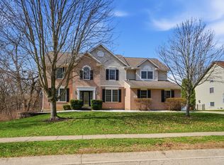 75 Triple Crown Cir, Springboro, OH 45066