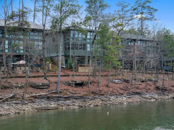 114 Turtle Point Dr, Crane Hill, AL 35053