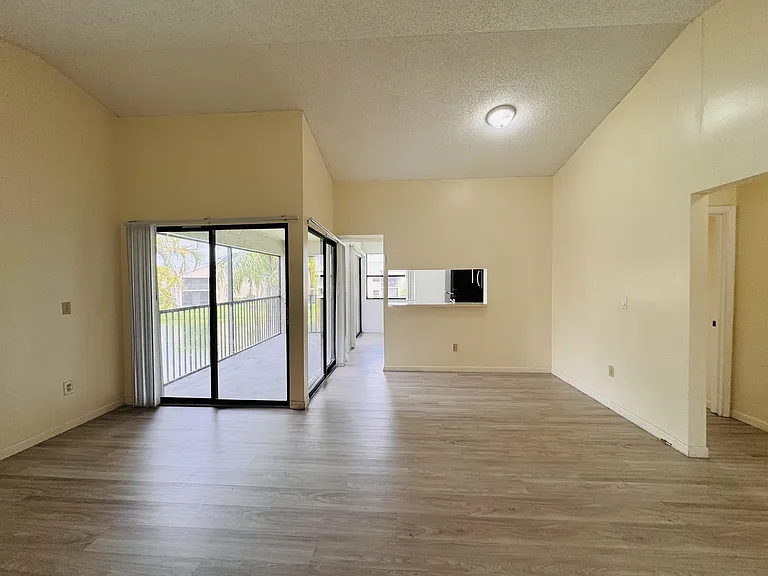 1149 Independence Trl — Photo 40