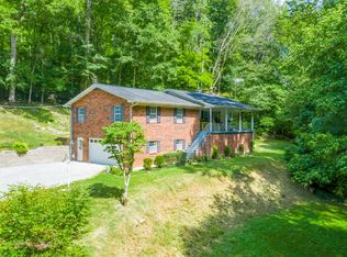 170 Glandon Ln, Powell, TN 37849