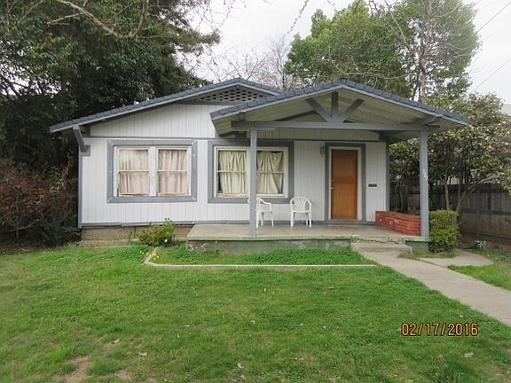 3rd image of 717 Louise Ave
