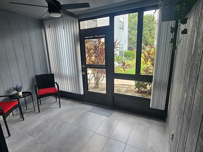 Atrium Dr — Photo 13