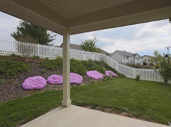 5th image of 2596 Greenport Dr