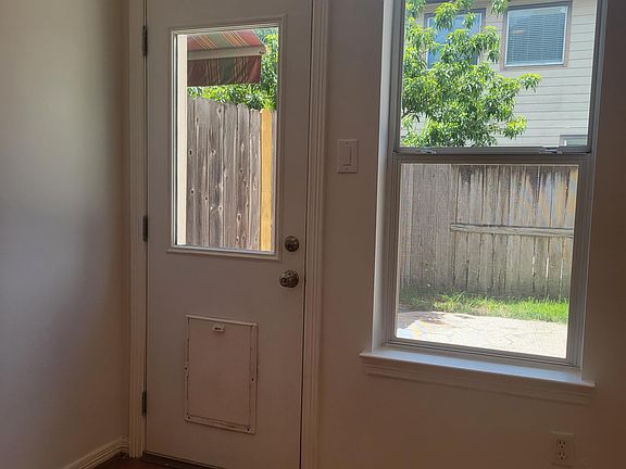 Doggy door pre-installed!!