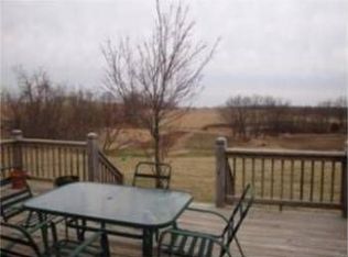 22765 County Road H E #M, Weston, MO 64098