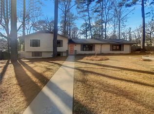 2217 Troutdale Dr, Decatur, GA 30032