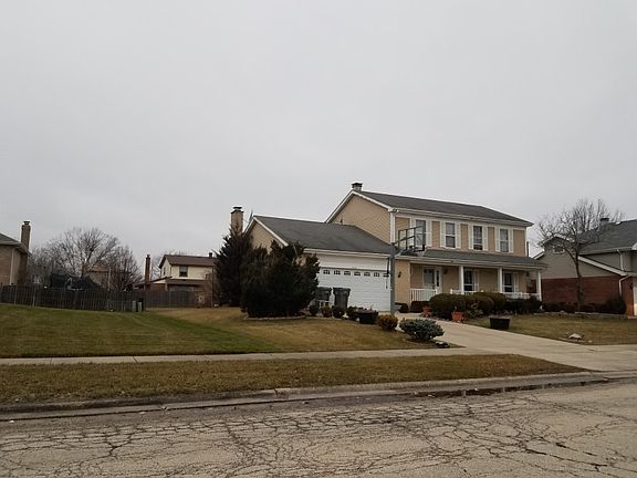 3rd image of 13826 Coghill Ln