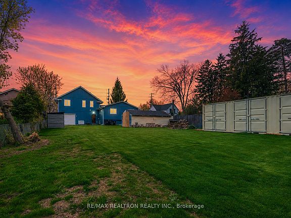 4th image of 1338 Killarney Beach Rd