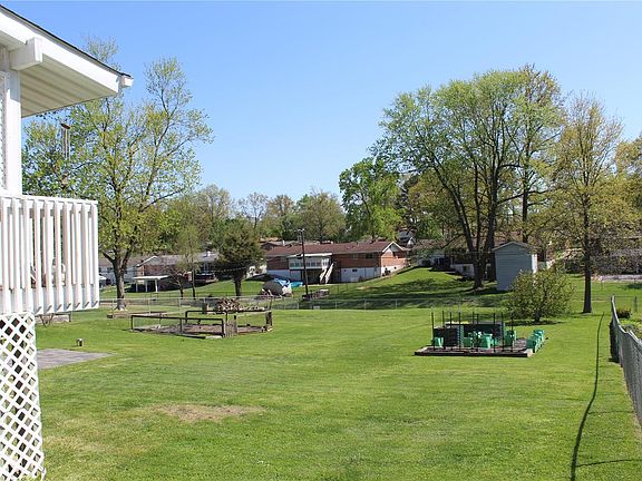 3rd image of 10036 Midland Blvd