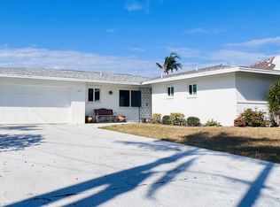 127 SW 51st Ter, Cape Coral, FL 33914