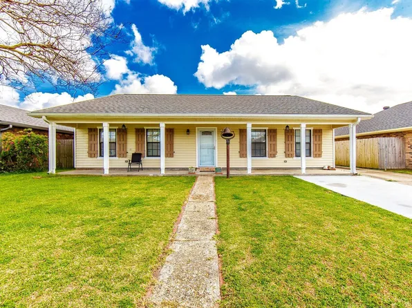 107 Sugar Ridge Dr, Houma, LA 70360